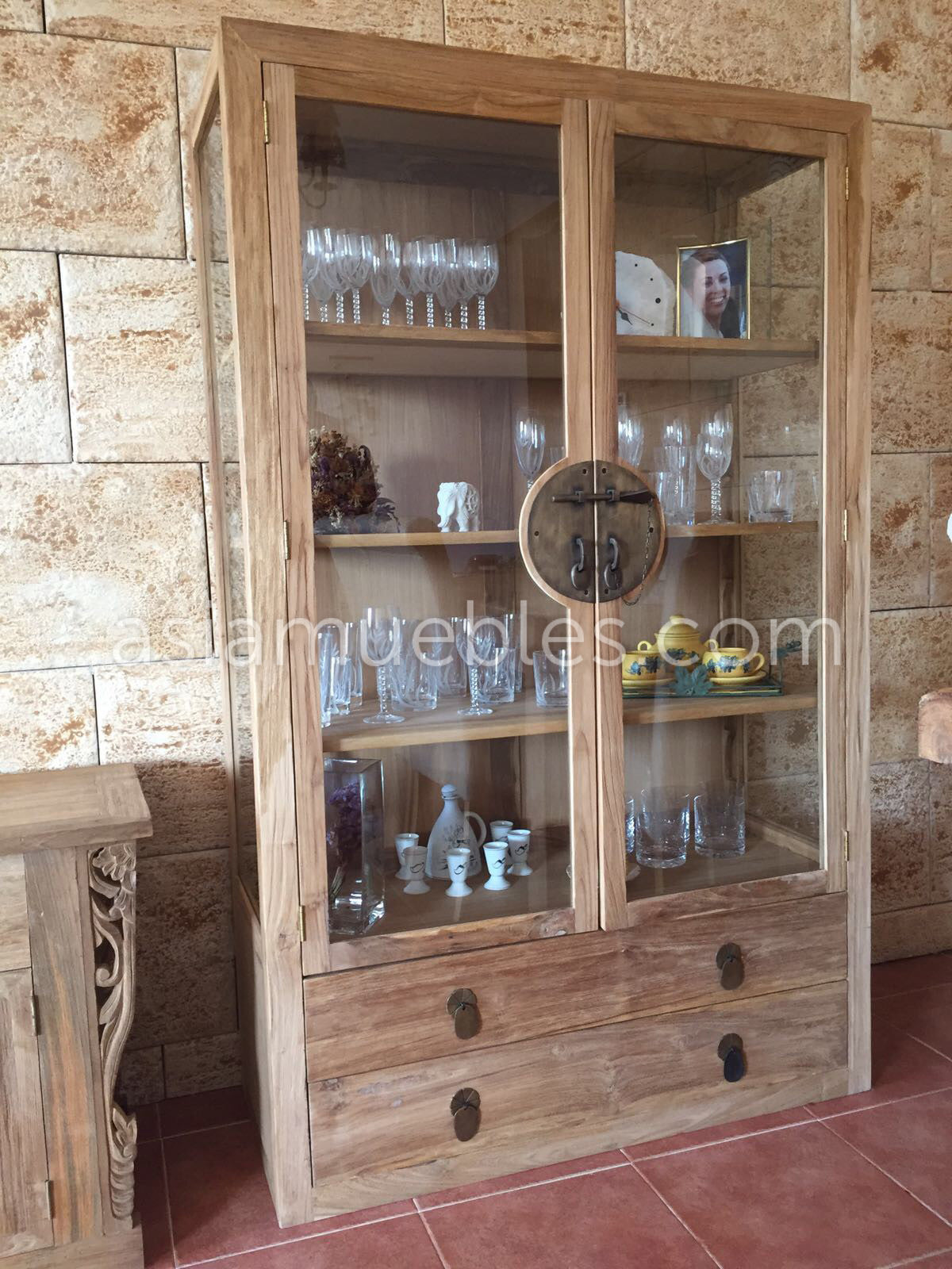 Vitrina colonial asiática en teca color natural - AM-14374