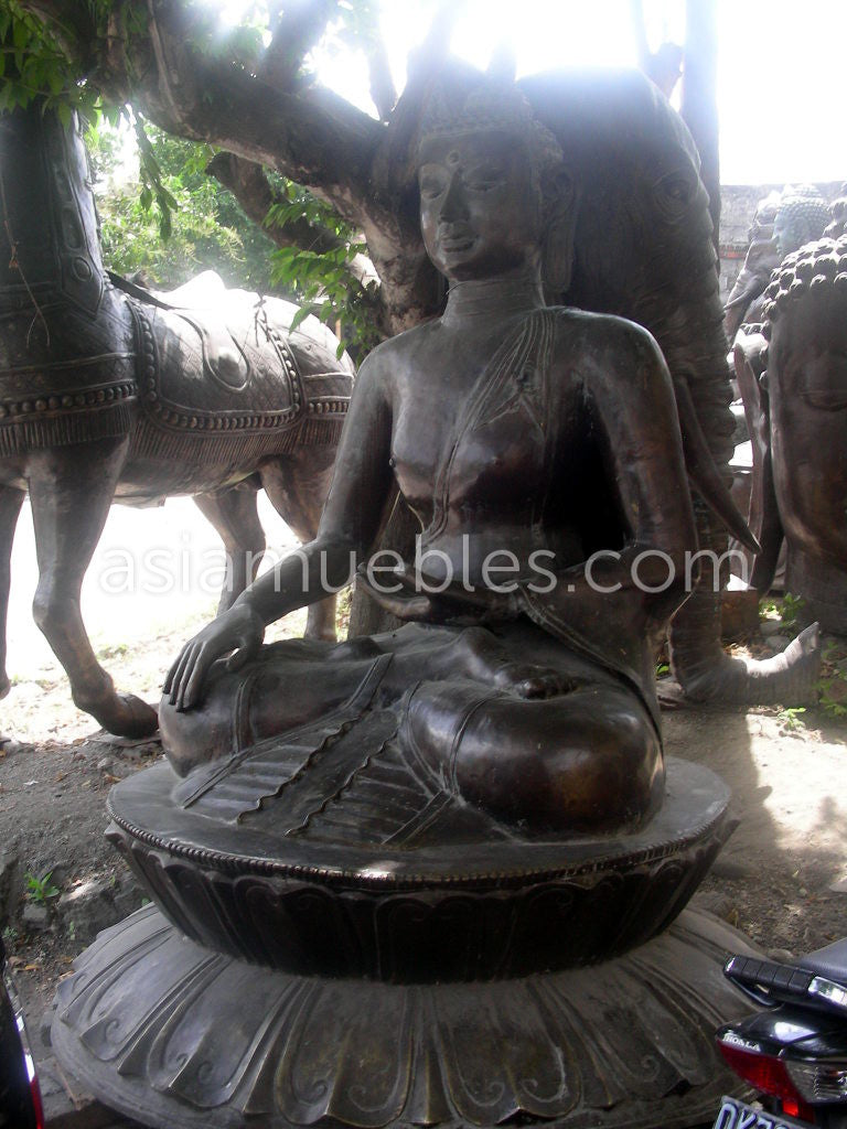 Budas y figuras de bronce