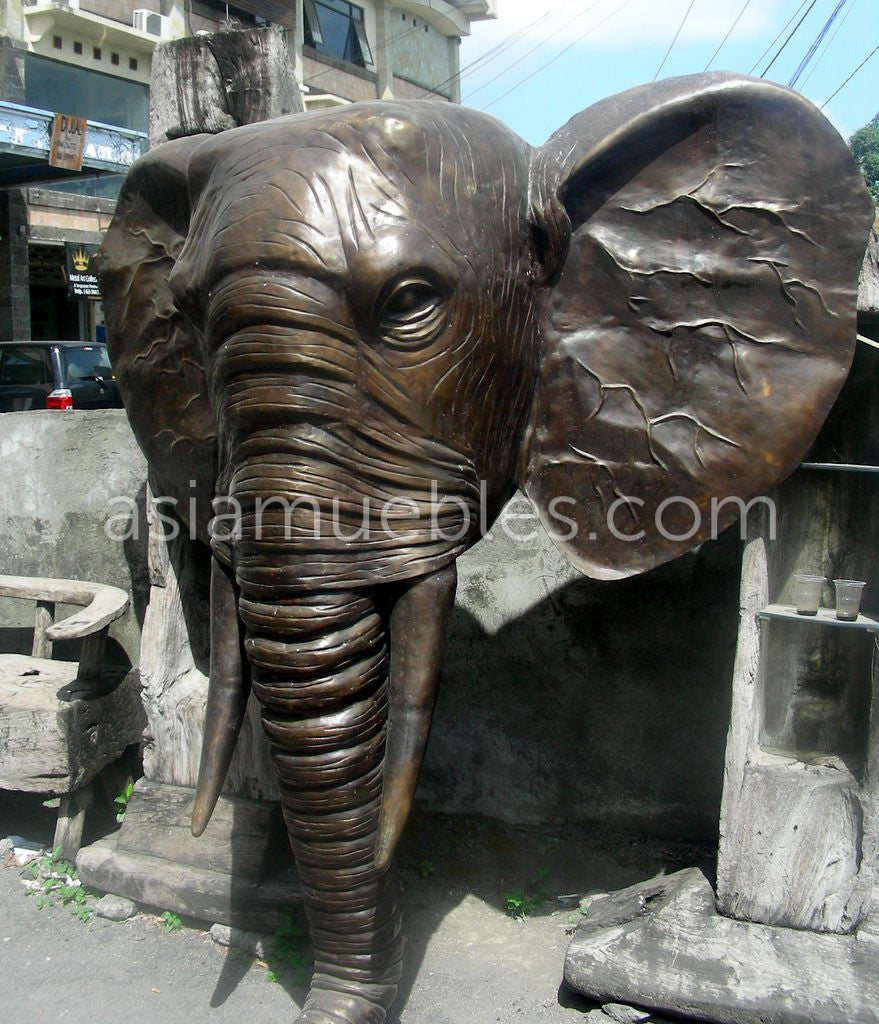 Budas y figuras de bronce