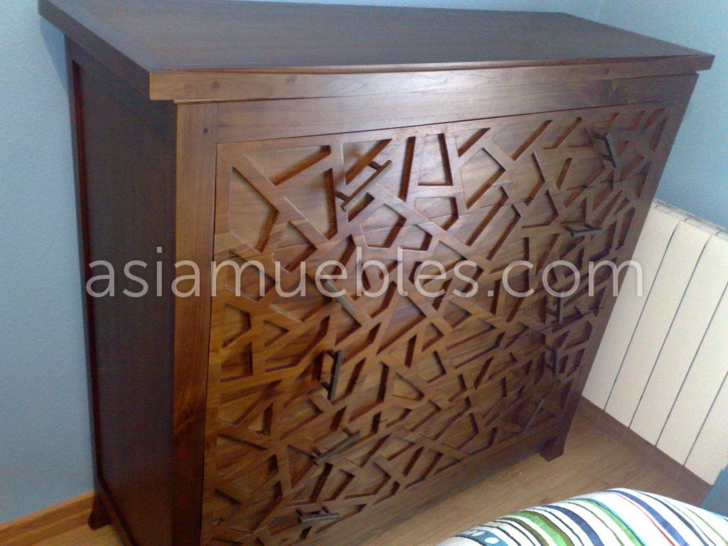 comoda asiatica colonial