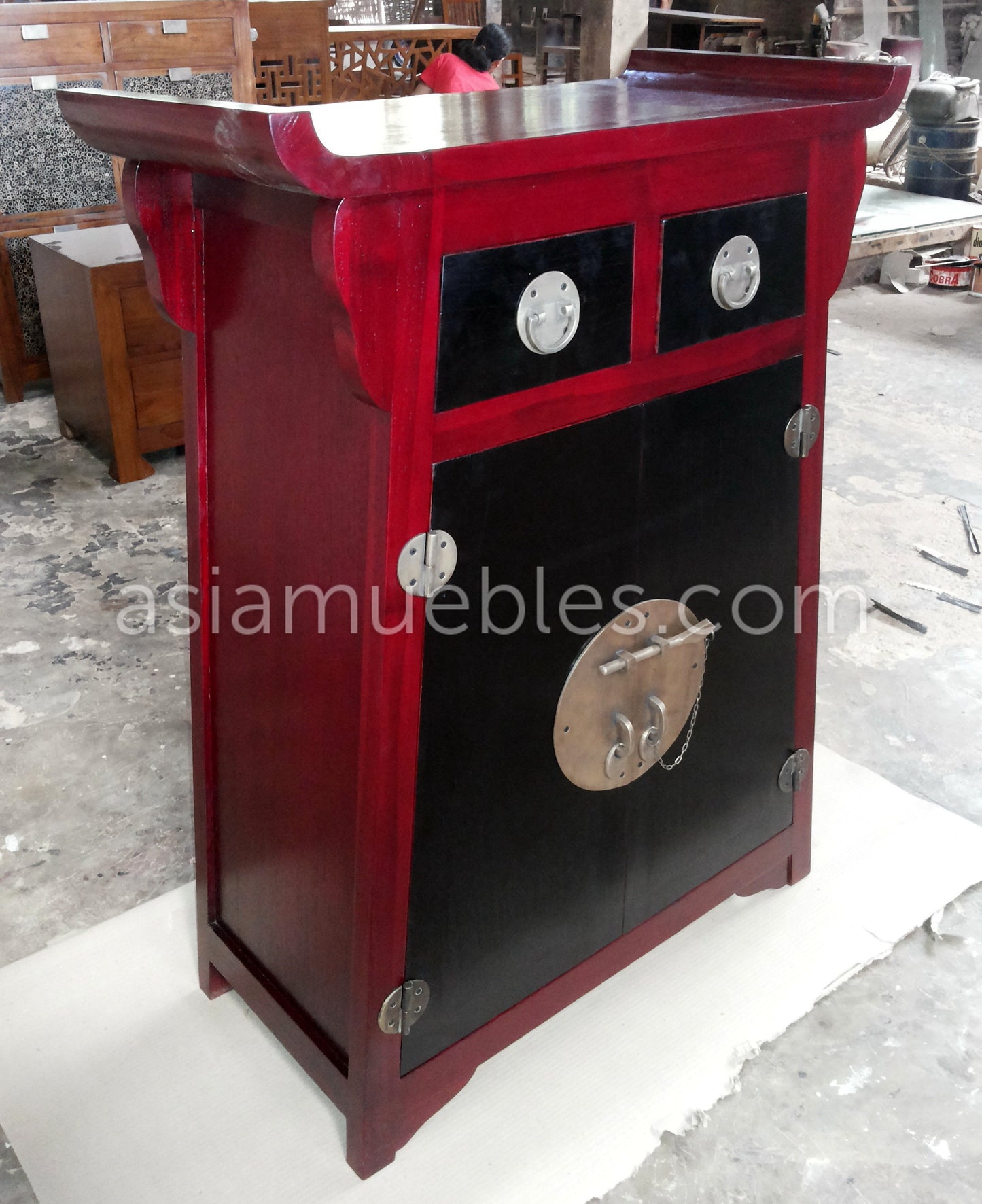 comoda asiatica colonial