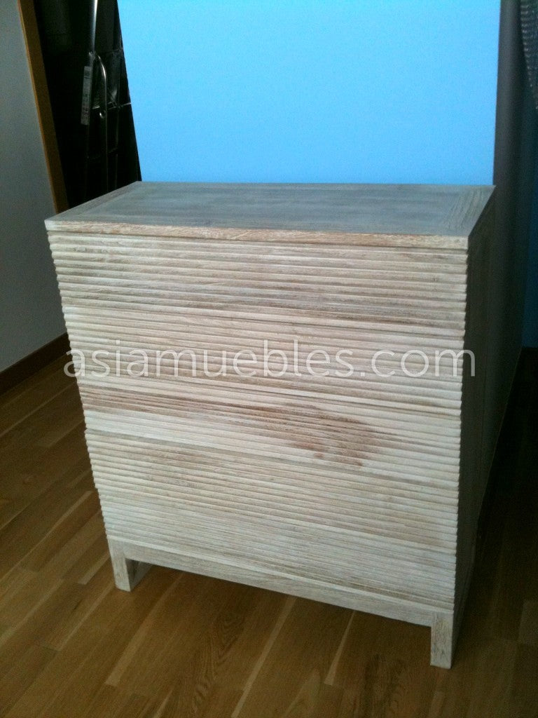 comoda asiatica colonial