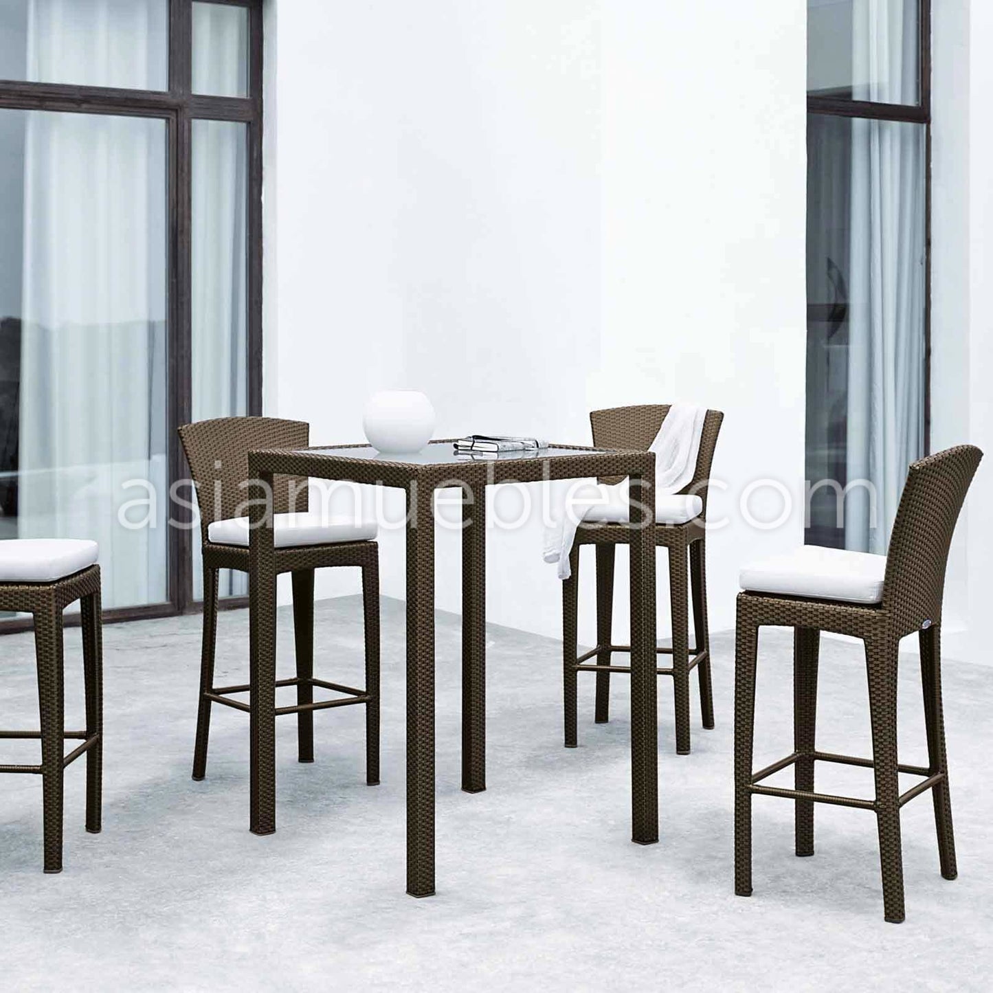 Muebles de fibras sintéticas para jardín