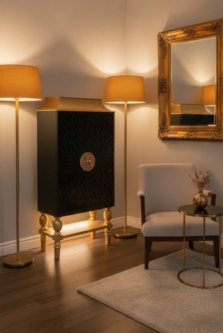 Armario tallado en madera de teca AM-14273