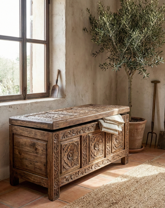 Baúl a medida teca  tallado AM25/34