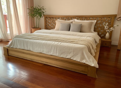 Cama asiática-colonial en madera de teca a medida AM-20073