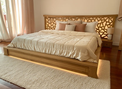 Cama asiática-colonial en madera de teca a medida AM-20073