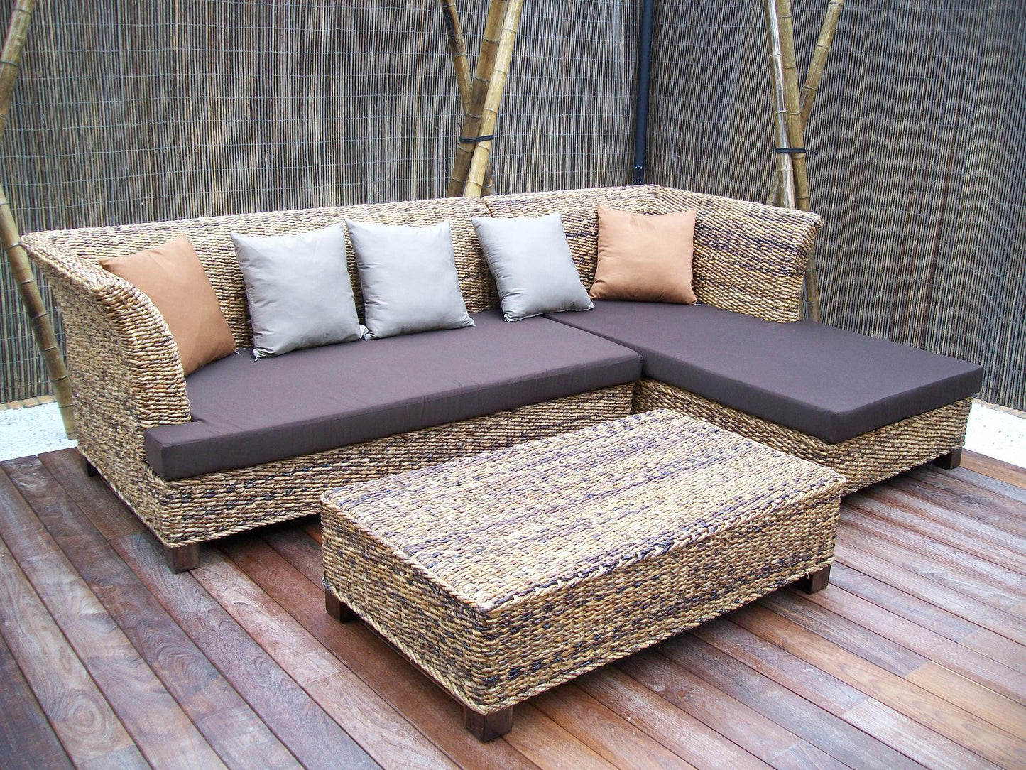 Muebles de jardín fibras naturales a medida