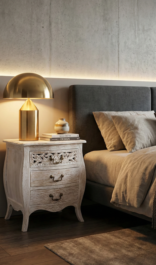 Mesilla de noche colonial a medida con tallado artesanal AM202205241302