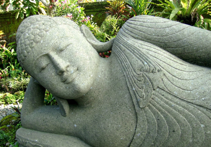 Budas de piedra a medida