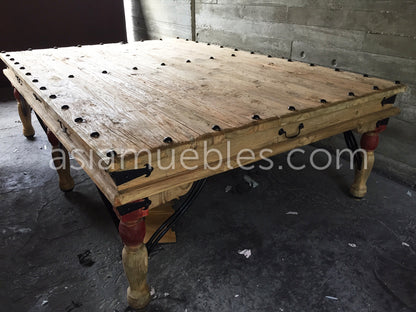 Mesa de centro en teca reciclada a medida con remaches metálicos - AM-14575