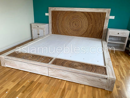 Cama en madera de teca con banana y cajones a medida - AM-20084