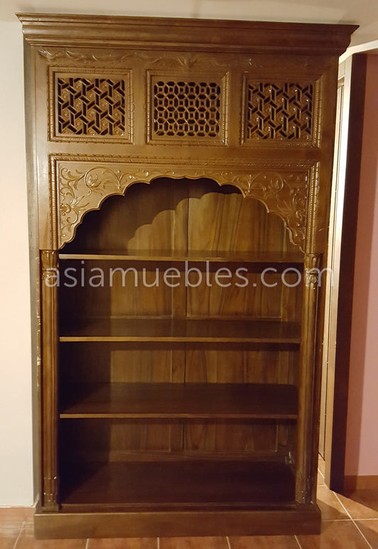 Librería colonial asiática estilo indio con celosias talladas - AM-14502