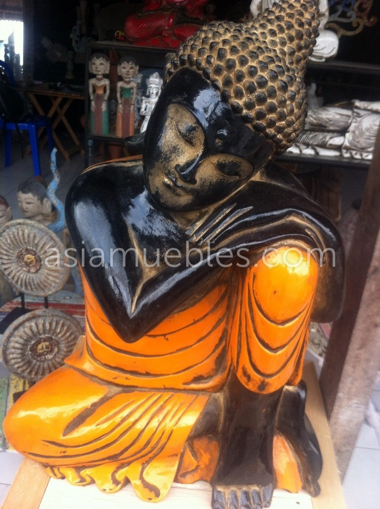 Budas y figuras de madera