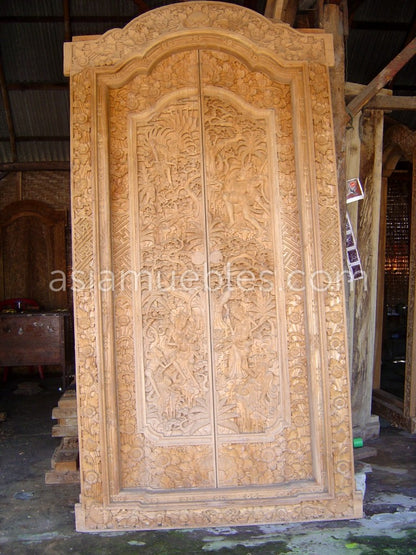 Puertas Balinesas