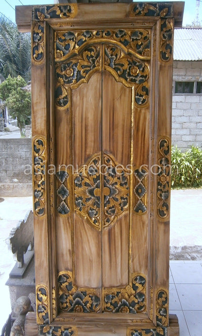 Puertas Balinesas