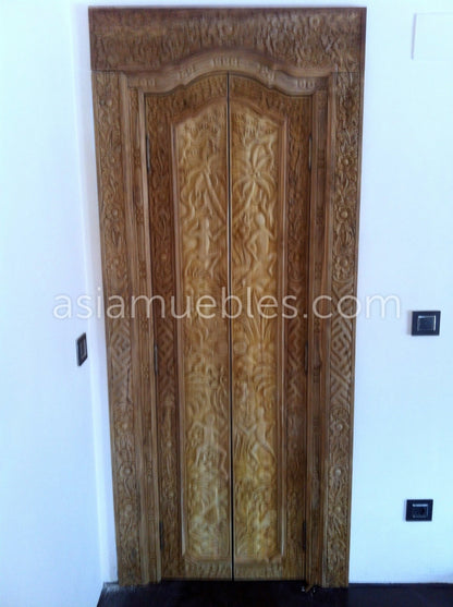 Puertas Balinesas
